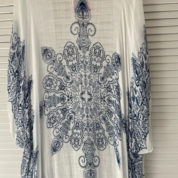 Beach Wrap/Coverup/Kimono 🌴 - Picture 4 of 4